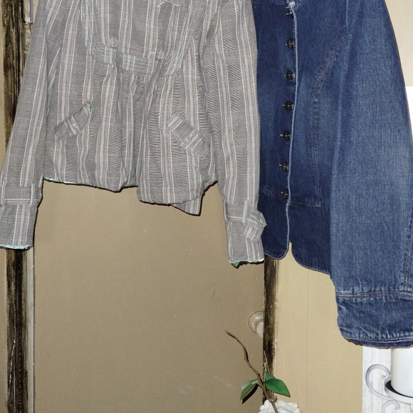 1 Nori Blazer (M) 1 Sonoma Jean Jacket ,(2-for 1 price) - Picture 12 of 12